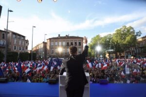 Analyse pragmatique du discours politique de Macron pdf