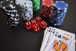 Le jeu de hasard, le poker et le consommateur en tant que joueur