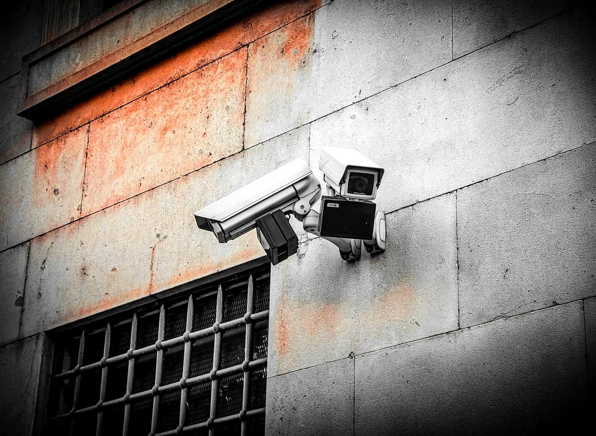 Sécurité en prison : entre exigences sécuritaires et respect des droits des détenus