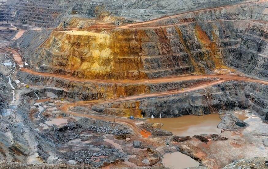 sites miniers abandonnées - Mine à ciel ouvert de Mont-Wright (Canada)
