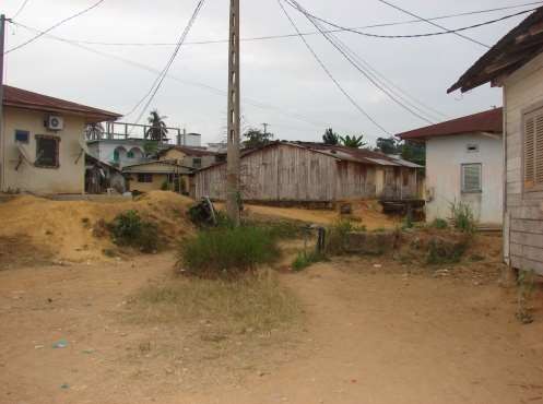  Restructuration du tissu urbain du quartier grand-village (Gabon)