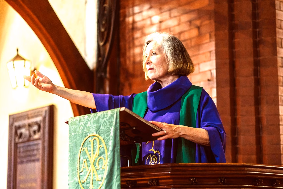 Spiritual Leadership Qualities: Essential Insights for Churches