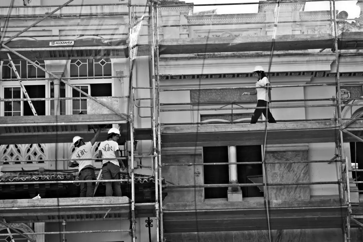 Meilleures pratiques pour un bâtiment R+9 à Sétif