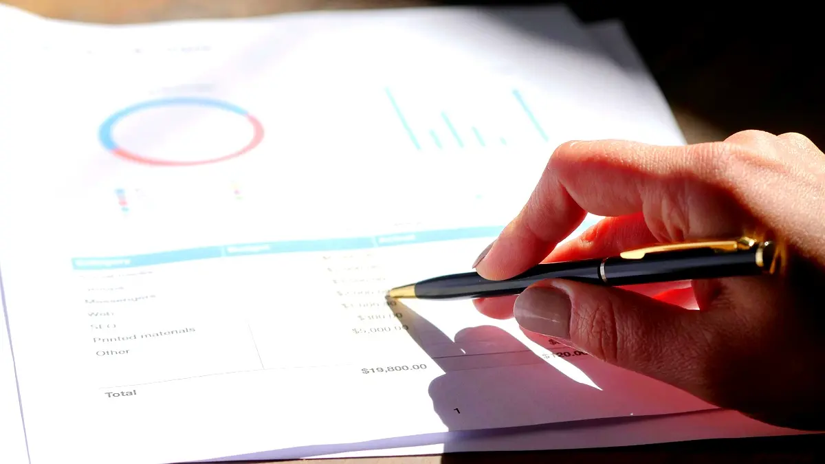 Analyse comparative de la satisfaction des contribuables