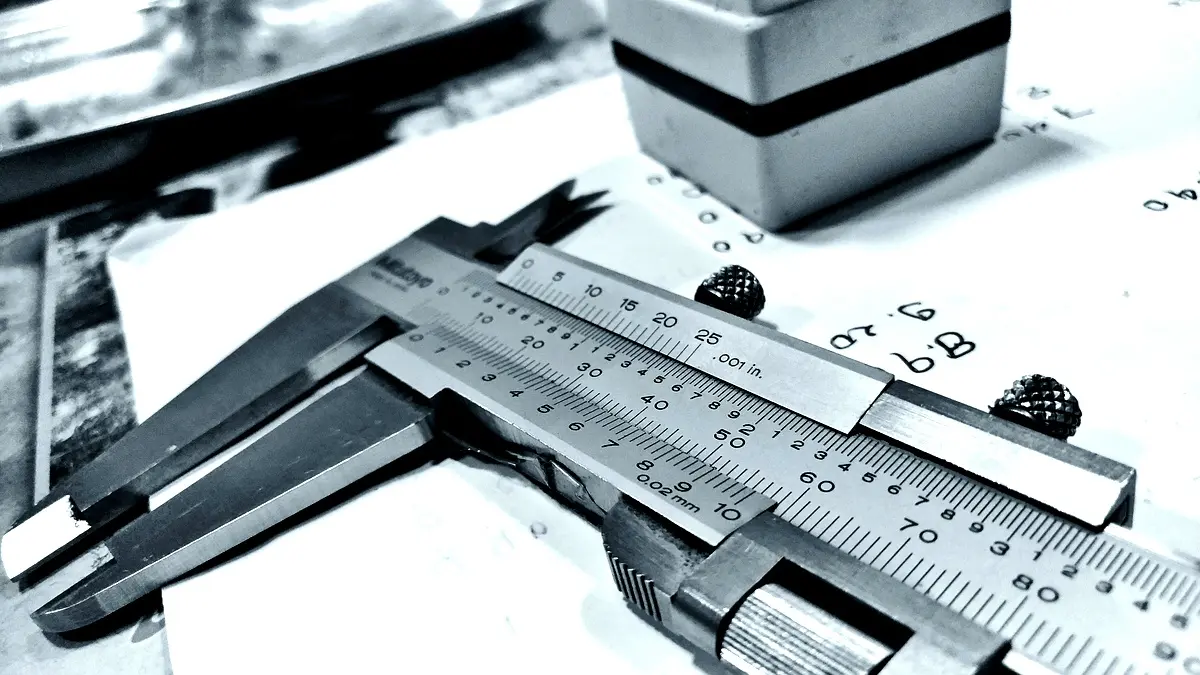 Analyse comparative des services selon la norme ISO 9001