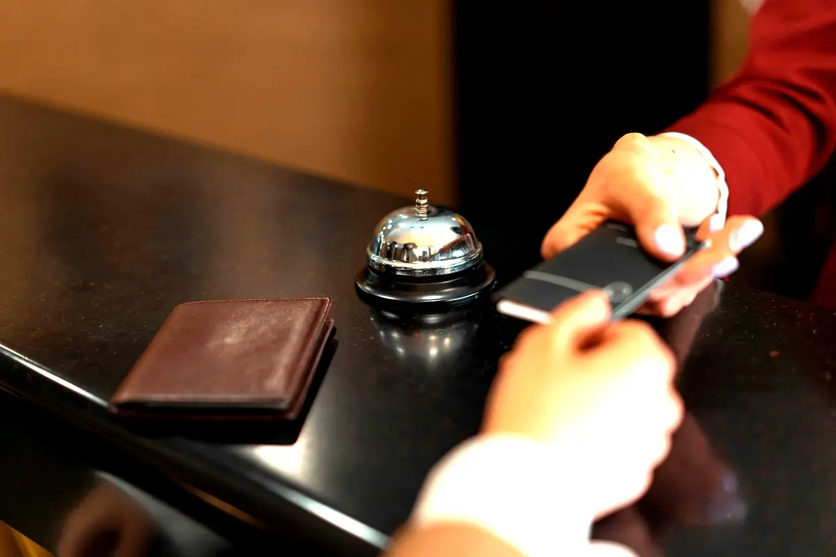 Innovation technologique : clé de la satisfaction client à l'hôtel ITTOURAR
